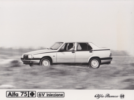Alfa Romeo 75 6V iniezione Sedan - IAA 1985, Germany