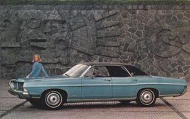 LTD 4-Door Hardtop, US postcard, standard size, 1968