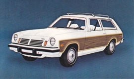 Vega Wagon,  US postcard, standard size, 1975