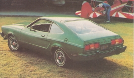 Mustang II 3-Door 2+2, US postcard, standard size, 1977