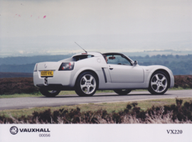 Vauxhall VX220 sports car - factory photo - UK - 2001 - # 00056
