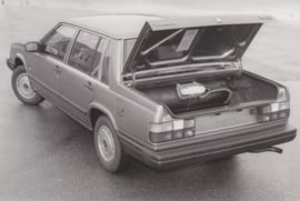 Volvo 740 GLE Sedan with LPG, press photo, Dutch, 1985