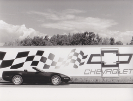 Chevrolet Corvette Convertible - press photo - Europe (export) - 1992