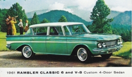 Classic 6 and V8 Custom 4-Door Sedan, US postcard, standard size, 1961, # AM-61-9050G