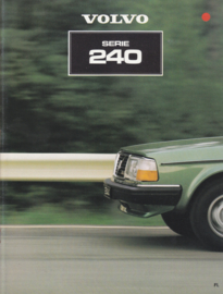 240 Sedan & Estate brochure, 26 pages, Dutch language, ASP/PV 8534-81