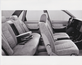 Volvo  460 Sedan interior, large press photo, Dutch, 1989
