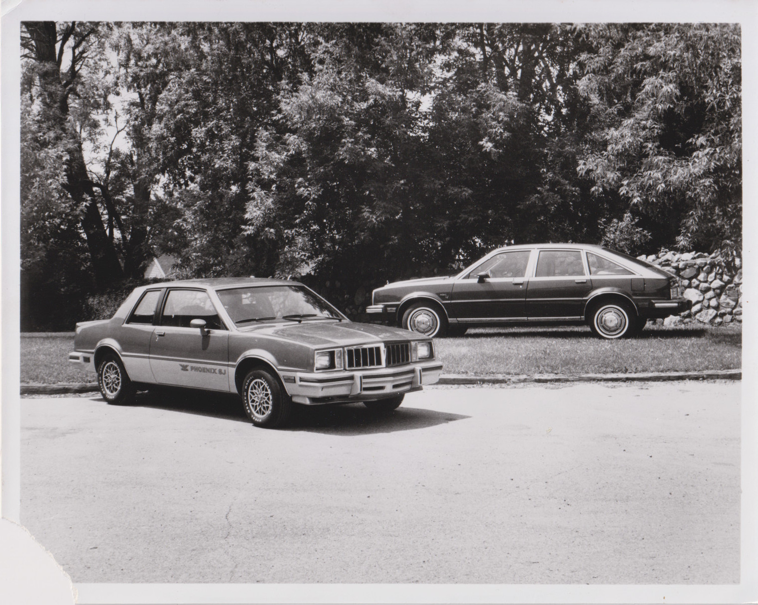Pontiac Phoenix 2- & 4-door Compact, press photo, USA, 1981