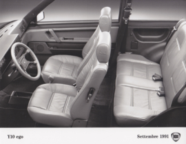 Lancia Y10 ego interior - factory photo - Italy - 09/1991