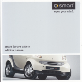 Fortwo Cabrio edition i-move brochure,  8 small square pages, 02/2004, German language