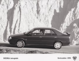 Lancia Dedra integrale Berlina - factory photo - Italy - 09/1991