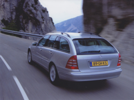 Mercedes-Benz press kit with photo's & text sheets, Amsterdam, 1/2001