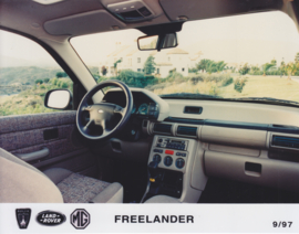 Land Rover Freelander dashboard, press photo, Germany, 9/1997