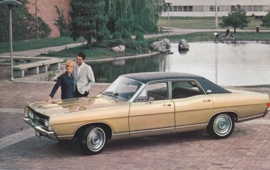 Torino 4-Door Sedan, US postcard, standard size, 1968