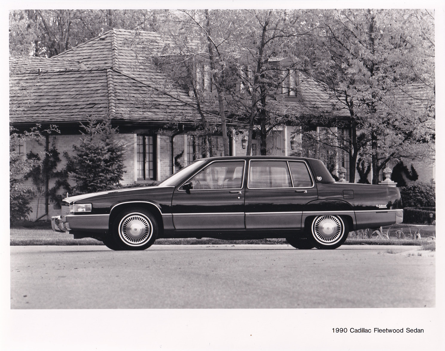 Cadillac Fleetwood Sedan - USA - 1990