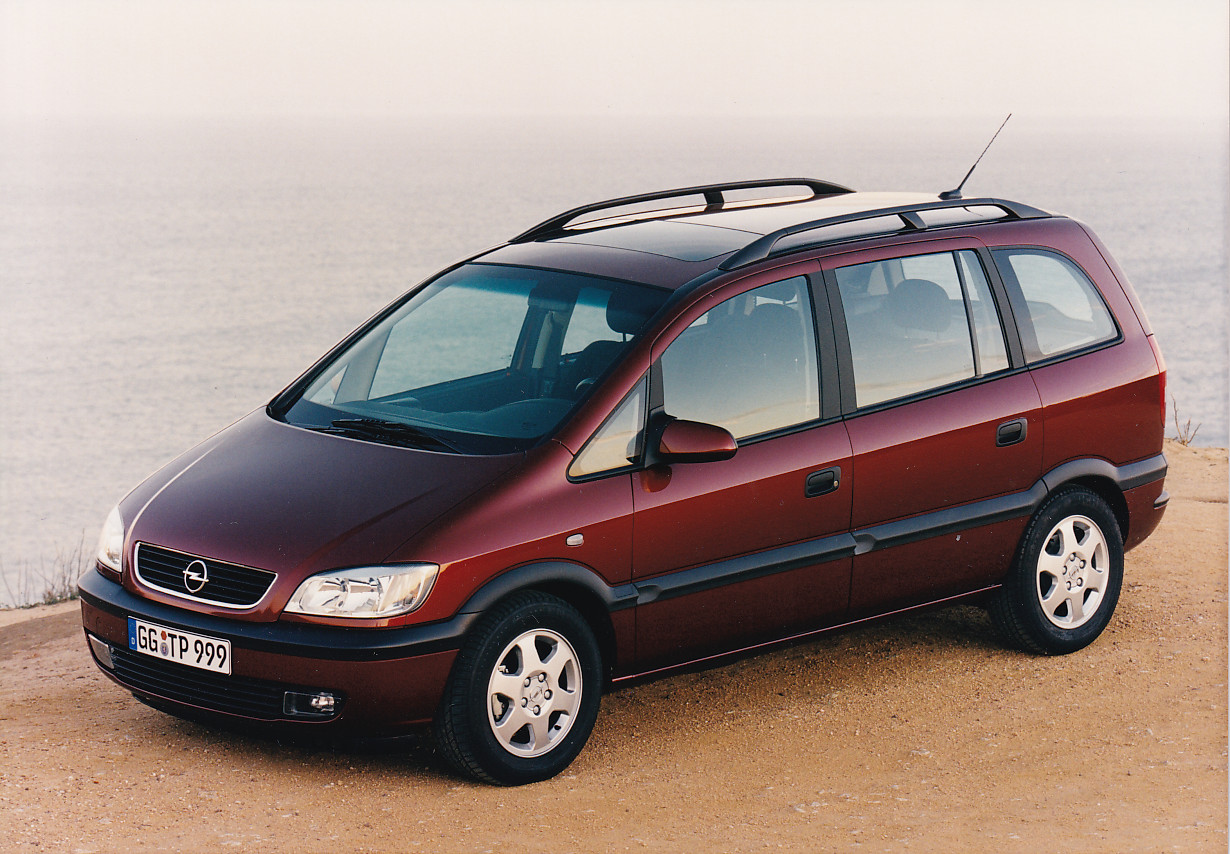 Opel Zafira 7-seater, press photo, Germany, 03/1999