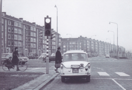 DAF at traffic light, DIN A6-size, unused, Dutch issue, 2008