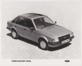 Ford Escort Ghia, large press photo, UK, 10/1985