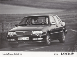 Lancia Thema 3.0 V6 LS Berlina - factory photo - 09/1993