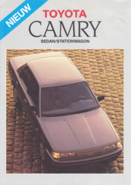 Camry Sedan/Stationwagon brochure, 4 pages, 1987, Dutch language