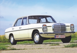 200/220 Sedan, A6-size postcard, Mercedes-Fan World # 08/2015, German
