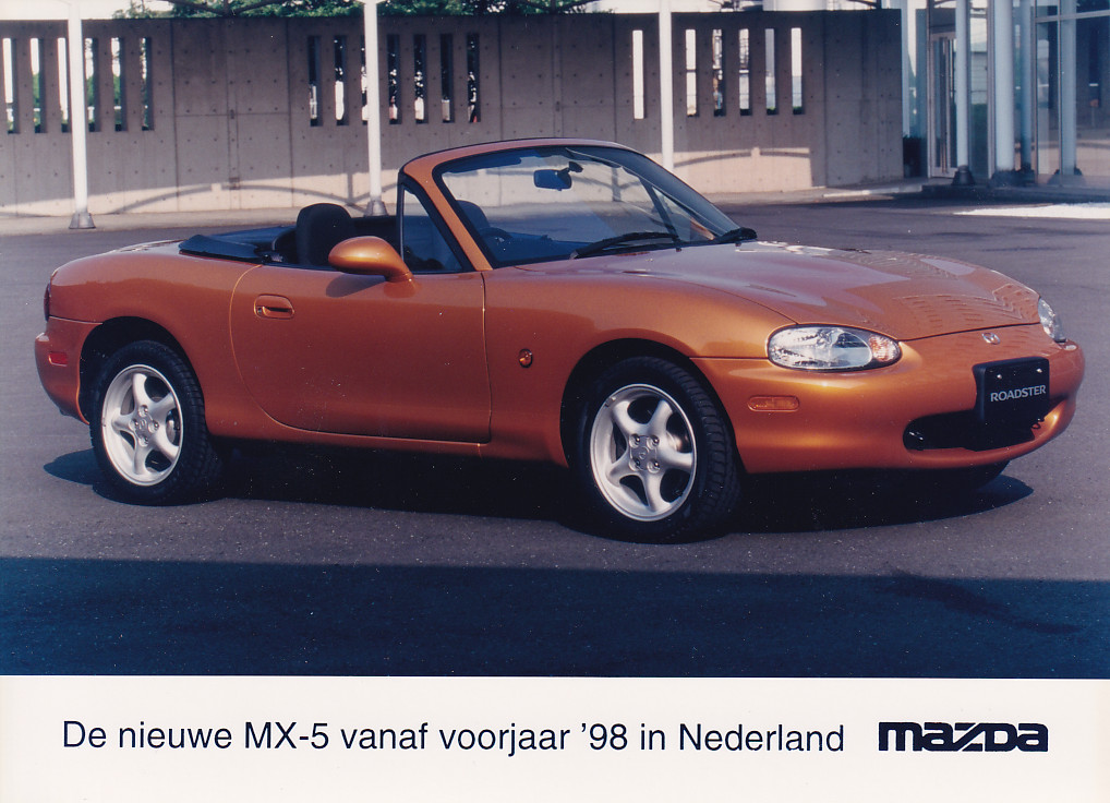 Mazda MX-5 Cabriolet, press photo, Dutch, 1997/98