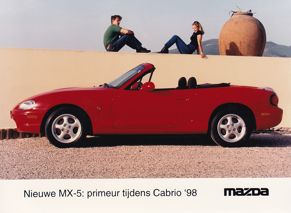Mazda MX-5 Cabriolet, press photo, Dutch, 1997/98