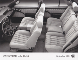 Lancia Thema turbo 16v LX interior - factory photo - Italy - 09/1991