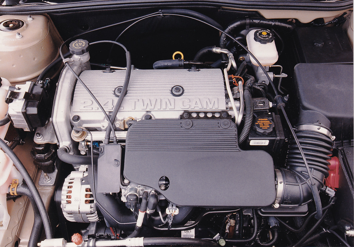 Chevrolet Alero 2.4L Twin Cam engine - press photo - German - 1999