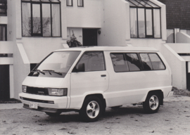 Toyota Model F 2000 Bus, press photo, Belgium, 1/1984