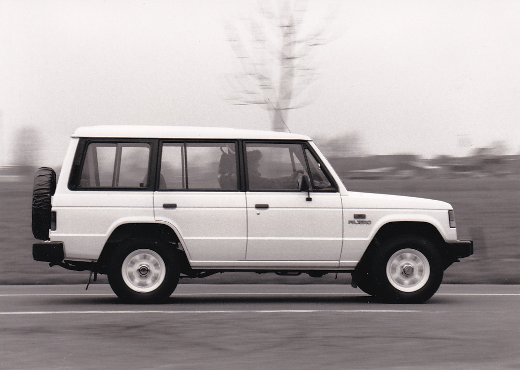Mitsubishi Pajero 4x4, press photo, Belgium, 1990