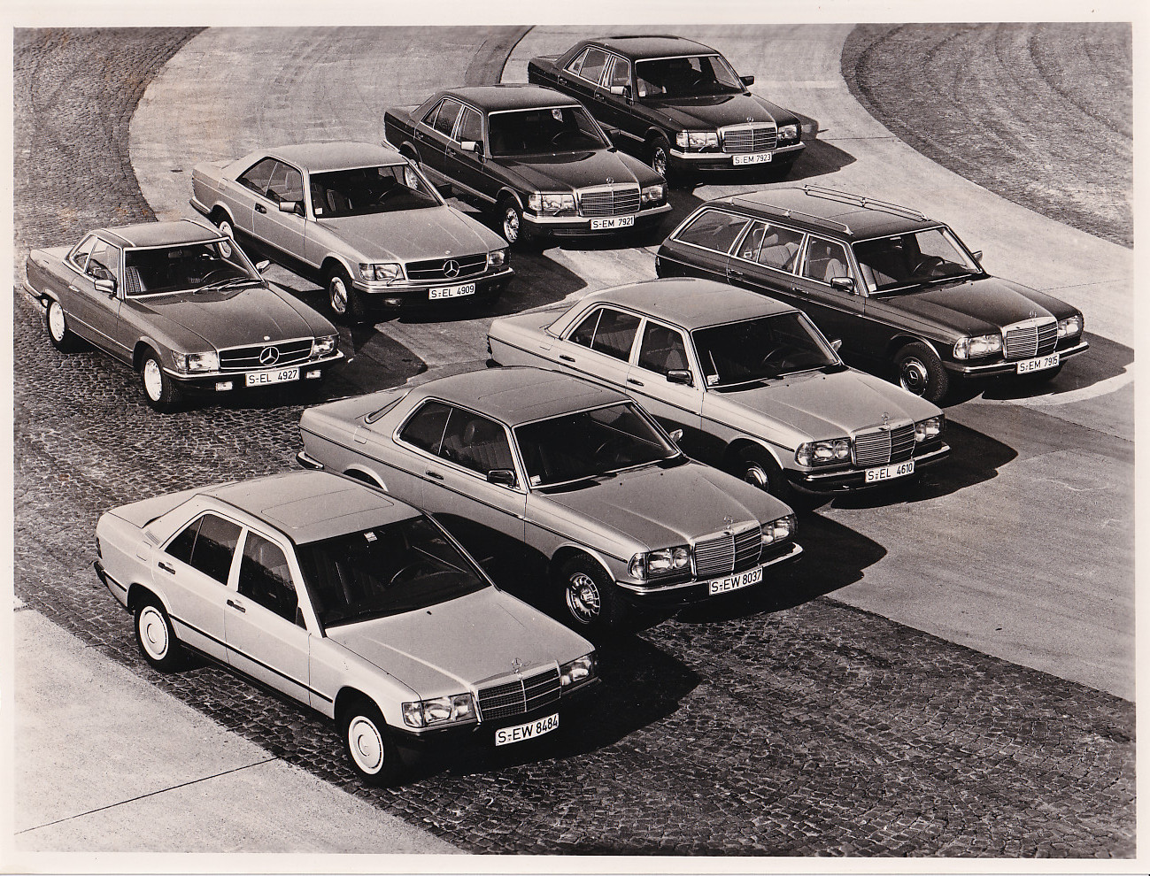 Mercedes-Benz full program, press photo, Dutch, 1983