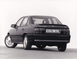 Opel Vectra Turbo 4x4,  press photo, Germany, 9/1993