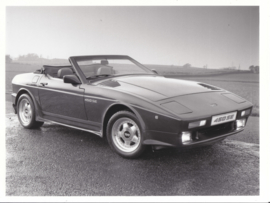 TVR 450 SE wedge convertible - factory photo - about 1991