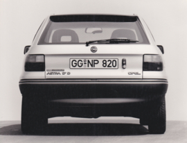 Opel Astra 1,7 D,  press photo, Germany, 09/1991
