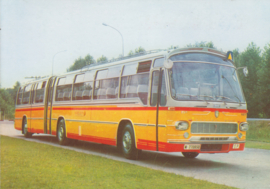 Pegaso Autocar 6031-A coach postcard, A6-size, Spanish language