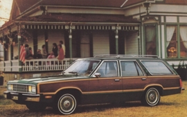 Fairmont Wagon, US postcard, standard size, 1980