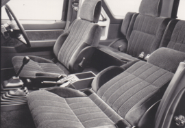 Nissan Terrano 4x4 interior, press photo, Switzerland, 3/1987