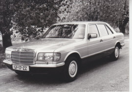 Mercedes-Benz S-class Sedan, press photo, Dutch, early 1980s