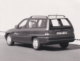 Opel Astra Impuls II Caravan (EV),  press photo, Germany, 09/1991