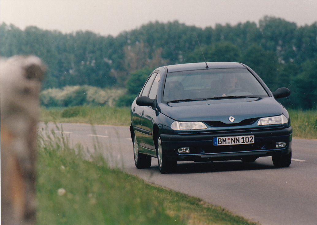 Renault Laguna RT 2.0, press photo, Germany, 9/1995