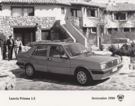 Lancia Prisma 1.3 Berlina - factory photo - Italy - 09/1988