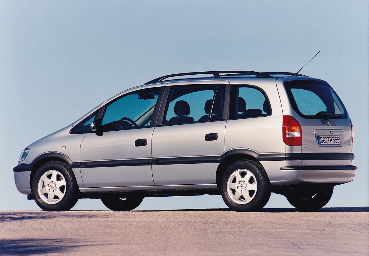 Opel Zafira 7-seater, press photo, Germany, 03/1999