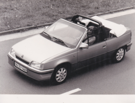 Opel  Kadett Cabrio Edition, press photo, Germany, 09/1991