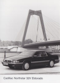 Cadillac Eldorado with Northstar 32V engine (Dutch, 1993)