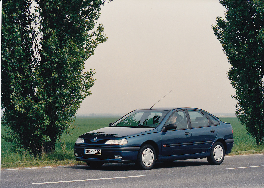 Renault Laguna RT 2.0, press photo, Germany, 9/1995