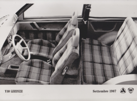 Lancia Y 10 Missoni interior - factory photo - Italy - 9/1987