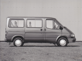 Ford Transit GL 9 passenger Bus, press photo, Germany, 9/1991