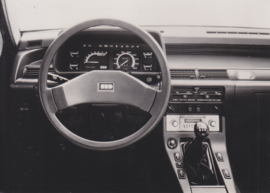 Hyundai Stellar dashboard, press photo, Belgium, 1984