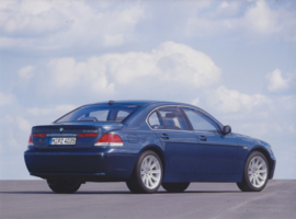 BMW Z4 & 7-Series Diesel press kit with photo's & text sheets, Paris, 9/2002