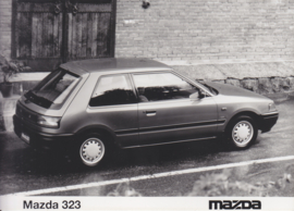 Mazda 323 Hatchback, press photo, Belgium, 1992